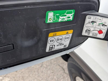 Photo 11 du bon plan FORD Kuga 2.5 Duratec 190ch FHEV E85 Titanium BVA occasion à 24990 €