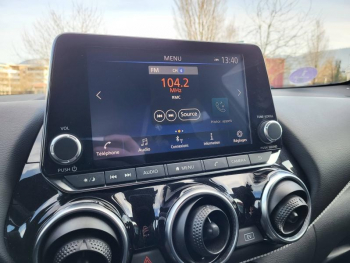 Photo 8 du bon plan NISSAN Juke 1.6 Hybrid 143ch PremiÃ¨re Edition occasion à 23490 €