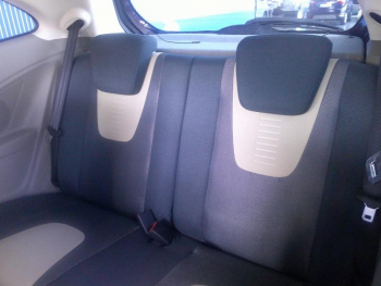 Photo 10 du bon plan FORD Ka 1.2 69ch Stop&Start Titanium occasion à 6950 €