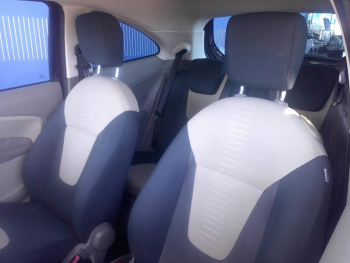 Photo 13 du bon plan FORD Ka 1.2 69ch Stop&Start Titanium occasion à 6950 €