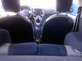 Photo 14 du bon plan FORD Ka 1.2 69ch Stop&Start Titanium occasion à 6950 €