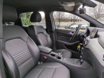 Photo 17 du bon plan MERCEDES-BENZ Classe B 220 d 177ch Sensation 7G-DCT occasion à 13990 €