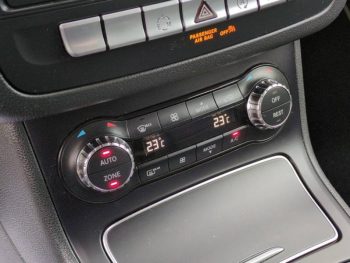 Photo 21 du bon plan MERCEDES-BENZ Classe B 220 d 177ch Sensation 7G-DCT occasion à 13990 €