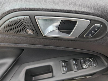 Photo 11 du bon plan FORD EcoSport 1.0 EcoBoost 125ch Titanium occasion à 10480 €