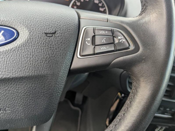 Photo 14 du bon plan FORD EcoSport 1.0 EcoBoost 125ch Titanium occasion à 10480 €