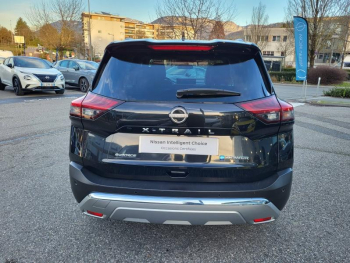 Photo 12 du bon plan NISSAN X-Trail e-4orce 213ch Tekna 7 places occasion à 35990 €
