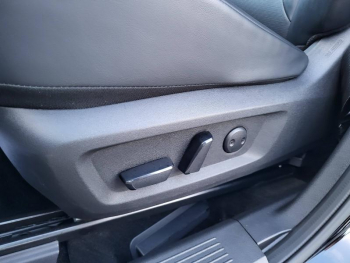 Photo 26 du bon plan NISSAN X-Trail e-4orce 213ch Tekna 7 places occasion à 35990 €