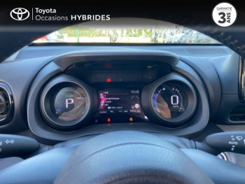 Photo 14 du bon plan TOYOTA Yaris 116h Design 5p MY22 occasion à 16990 €