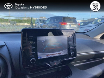 Photo 15 du bon plan TOYOTA Yaris 116h Design 5p MY22 occasion à 16990 €