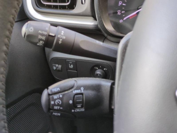 Photo 19 du bon plan CITROEN C3 1.2 PureTech 110ch S&S Shine occasion à 7990 €