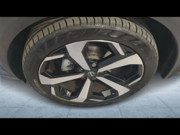 Photo 19 du bon plan NISSAN Juke 1.6 Hybrid 143ch Tekna 2022.5 occasion à 22900 €