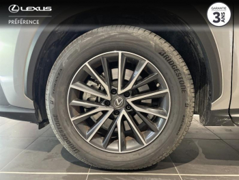 Photo 4 du bon plan LEXUS NX 450h+ Luxe 4WD occasion à 52990 €