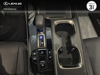 Photo 9 du bon plan LEXUS NX 450h+ Luxe 4WD occasion à 52990 €