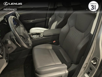 Photo 13 du bon plan LEXUS NX 450h+ Luxe 4WD occasion à 52990 €
