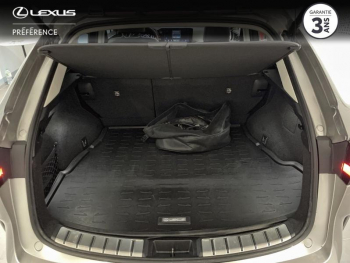 Photo 15 du bon plan LEXUS NX 450h+ Luxe 4WD occasion à 52990 €