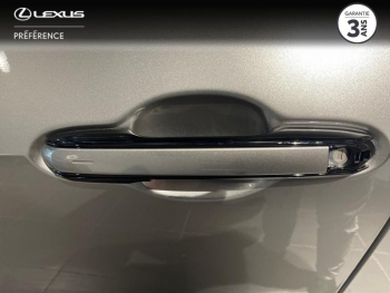 Photo 17 du bon plan LEXUS NX 450h+ Luxe 4WD occasion à 52990 €