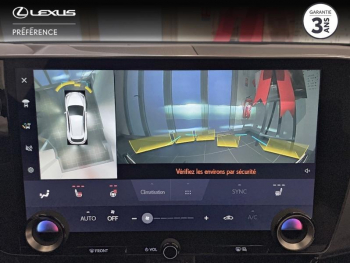 Photo 19 du bon plan LEXUS NX 450h+ Luxe 4WD occasion à 52990 €