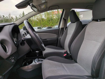 Photo 14 du bon plan TOYOTA Yaris HSD 100h Dynamic 5p occasion à 11800 €