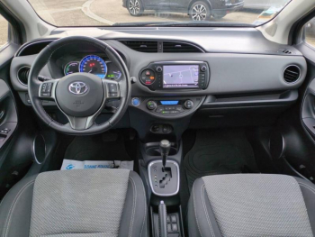 Photo 18 du bon plan TOYOTA Yaris HSD 100h Dynamic 5p occasion à 11800 €