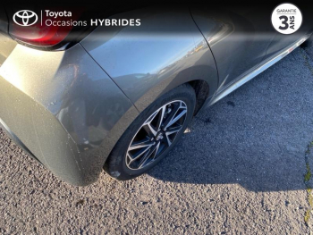 Photo 16 du bon plan TOYOTA Yaris 116h Design 5p MY22 occasion à 21980 €