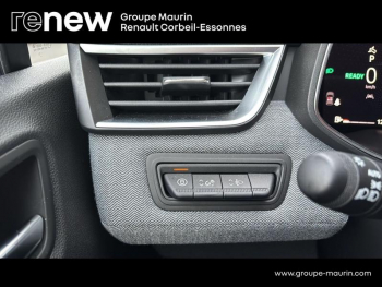 Photo 21 du bon plan RENAULT Clio 1.6 E-Tech 145ch full hybrid Techno - 25 occasion à 21979 €