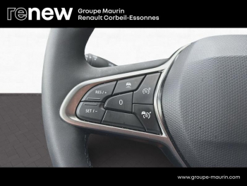 Photo 22 du bon plan RENAULT Clio 1.6 E-Tech 145ch full hybrid Techno - 25 occasion à 21979 €