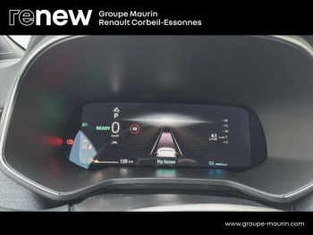 Photo 24 du bon plan RENAULT Clio 1.6 E-Tech 145ch full hybrid Techno - 25 occasion à 21979 €