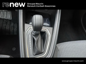 Photo 27 du bon plan RENAULT Clio 1.6 E-Tech 145ch full hybrid Techno - 25 occasion à 21979 €