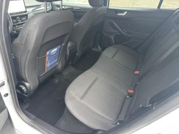 Photo 13 du bon plan FORD Focus 1.0 Flexifuel mHEV 125ch ST-Line X occasion à 21990 €