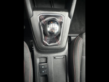 Photo 26 du bon plan FORD Focus 1.0 Flexifuel mHEV 125ch ST-Line X occasion à 21990 €