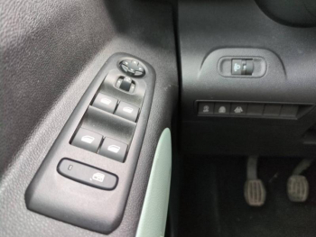 Photo 10 du bon plan CITROEN Berlingo PureTech 110ch Feel S&S occasion à 12990 €