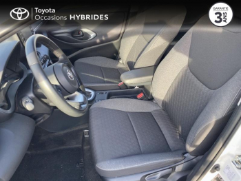 Photo 11 du bon plan TOYOTA Yaris 116h Dynamic 5p MY22 occasion à 17900 €