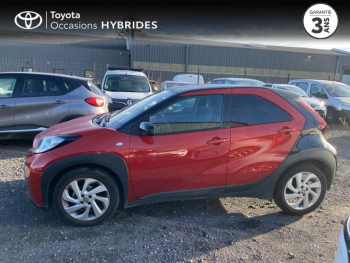 Photo 3 du bon plan TOYOTA Aygo X 1.0 VVT-i 72ch Design S-CVT occasion à 15490 €