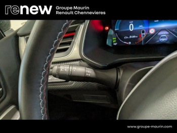 Photo 19 du bon plan RENAULT Captur 1.6 E-Tech hybride 145ch RS Line -21 occasion à 21990 €