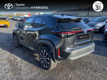 Photo 2 du bon plan TOYOTA Yaris Cross 116h Design MY22 occasion à 23980 €
