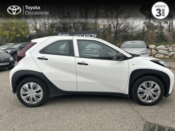 Photo 17 du bon plan TOYOTA Aygo X 1.0 VVT-i 72ch Active Business MY23 occasion à 13490 €