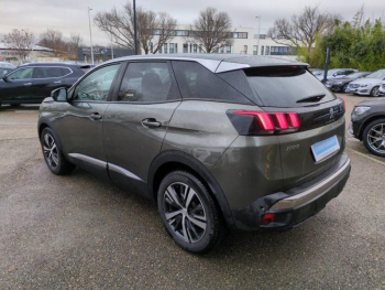 Photo 3 du bon plan PEUGEOT 3008 1.6 BlueHDi 120ch Allure S&S EAT6 occasion à 12990 €