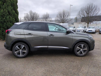 Photo 10 du bon plan PEUGEOT 3008 1.6 BlueHDi 120ch Allure S&S EAT6 occasion à 12990 €