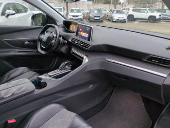 Photo 13 du bon plan PEUGEOT 3008 1.6 BlueHDi 120ch Allure S&S EAT6 occasion à 12990 €