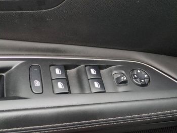 Photo 21 du bon plan PEUGEOT 3008 1.6 BlueHDi 120ch Allure S&S EAT6 occasion à 12990 €