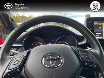 Photo 13 du bon plan TOYOTA C-HR 184h Collection 2WD E-CVT MC19 occasion à 20990 €
