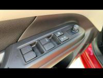 Photo 11 du bon plan SUZUKI Swift 1.2 Hybrid 83ch Pack occasion à 19980 €
