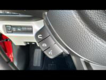 Photo 18 du bon plan SUZUKI Swift 1.2 Hybrid 83ch Pack occasion à 19980 €