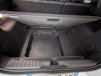 Photo 16 du bon plan FORD Puma 1.0 EcoBoost 125ch mHEV ST-Line X 6cv occasion à 18900 €