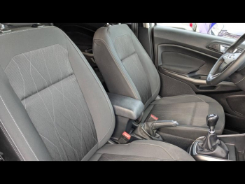 Photo 11 du bon plan FORD EcoSport 1.0 EcoBoost 100ch Trend Euro6.2 occasion à 11990 €