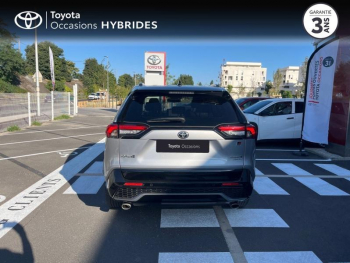 Photo 4 du bon plan TOYOTA RAV4 2.5 Hybride 222ch GR Sport AWD Toit ouvrant occasion à 42990 €