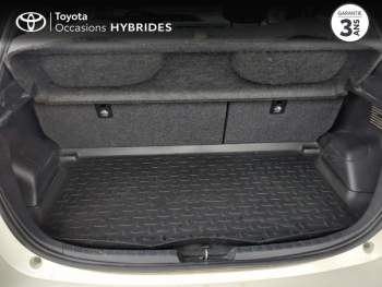 Photo 10 du bon plan TOYOTA Yaris 100h Collection 5p MY19 occasion à 13790 €