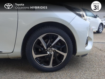 Photo 16 du bon plan TOYOTA Yaris 100h Collection 5p MY19 occasion à 13790 €