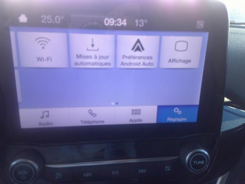 Photo 10 du bon plan FORD Fiesta 1.0 Flexifuel 95ch Titanium Business 5p occasion à 15900 €