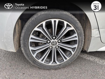 Photo 16 du bon plan TOYOTA Corolla 122h Design occasion à 19990 €